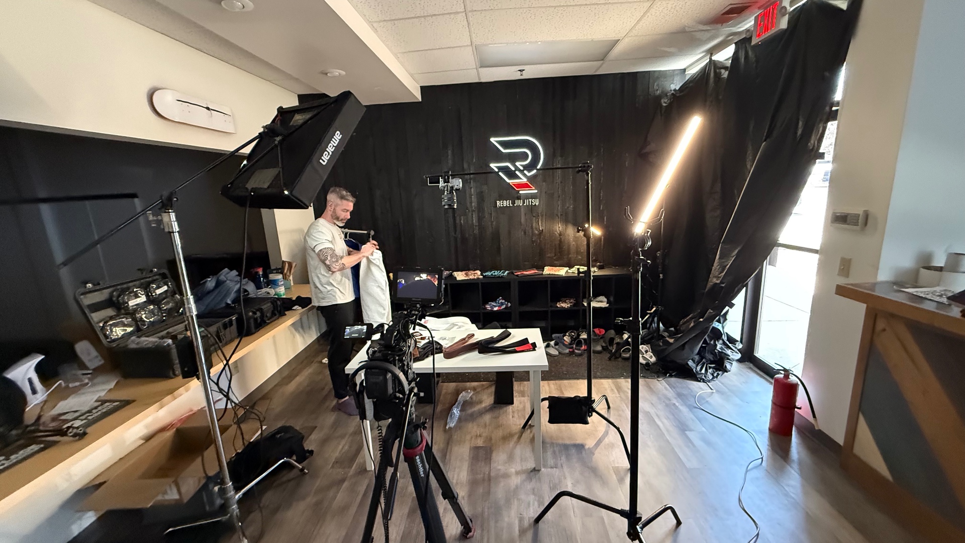 Behind the scenes with camera and lights set for a product shoot